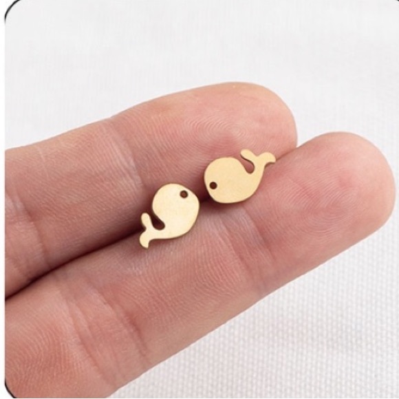 STAINLESS STEEL GOLD Whale Stud Earrings with Gift Bag - Picture 1 of 5